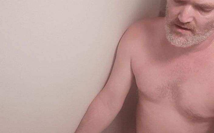 yaller62: Seks onder een kleine douche