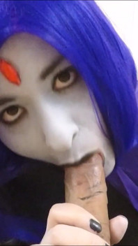 Raven ดูดควยฉ่ําๆ