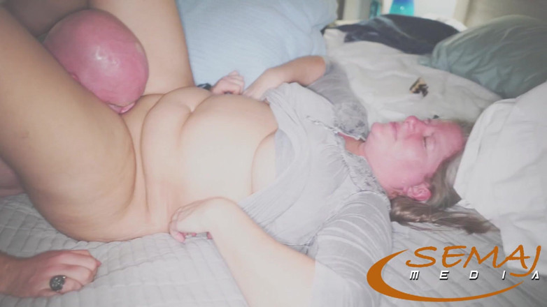 Semaj Media: Semaj Media tjock MILf pawg heidi nite älskade att bli nävad...