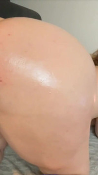 Camgirl Takes Big BBC Dildo in Her Pussy