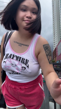 Braless BBW