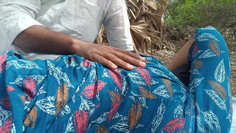 Inba: Làm tình ngoài trời với bà dì đã ly hôn