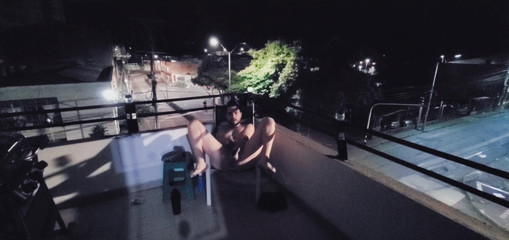 SlutClosetedfag: Balkonda eğlence bölüm 1