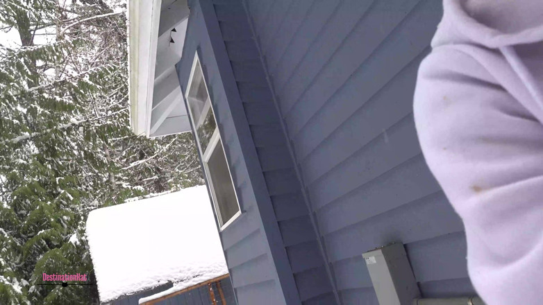Destination Kat: Kencing dalam dan keluar dari Snow