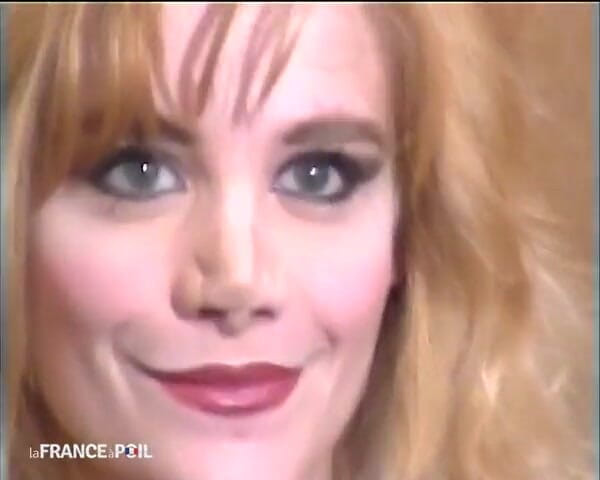 French Family Secrets: A sublime bimbo for 4 good tails.
