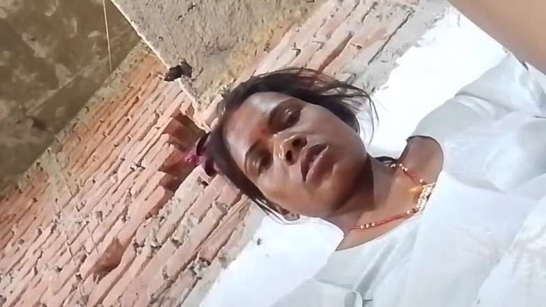 Geeta99: Desi Stepaunty Hot Girl Masterbating New Video Watch This