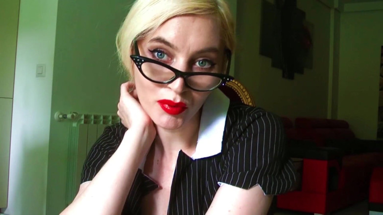 Goddess Celine: Feticcio di gambe incrociate