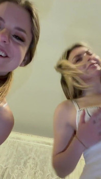 Kat & London's Colonial Giantess Fantasy 4K POV Tiny Thrills Awaits!