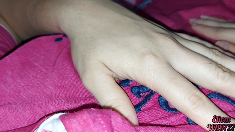 Wil9727: My girlfriend visits me and lets me record her hairy...