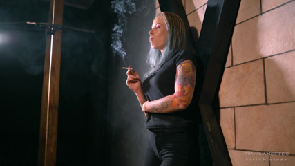Cruel Anettes fetish world: Kouření na andrew's cross 4K