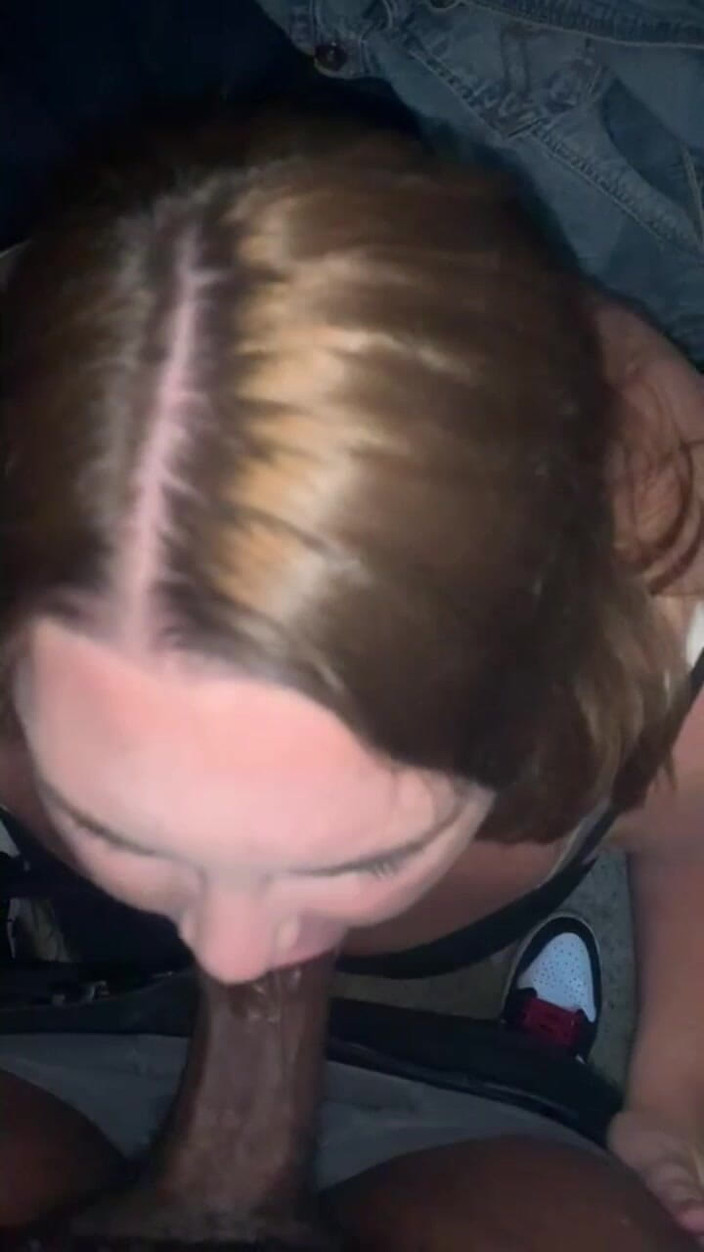 Meag Pie: Bbw Meag Pie krijgt sperma in het gezicht