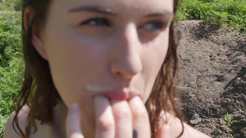 Piper Blush: Muie din pădure