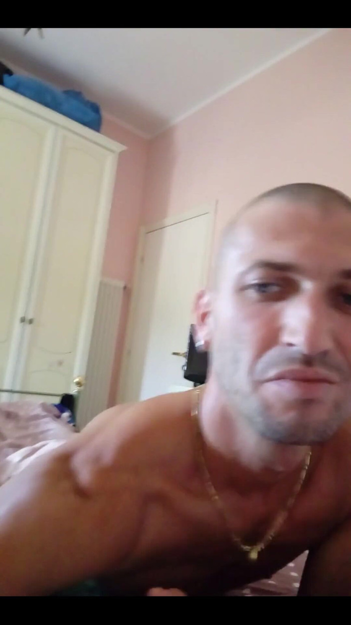 Boy jerking off: Просто проснулся