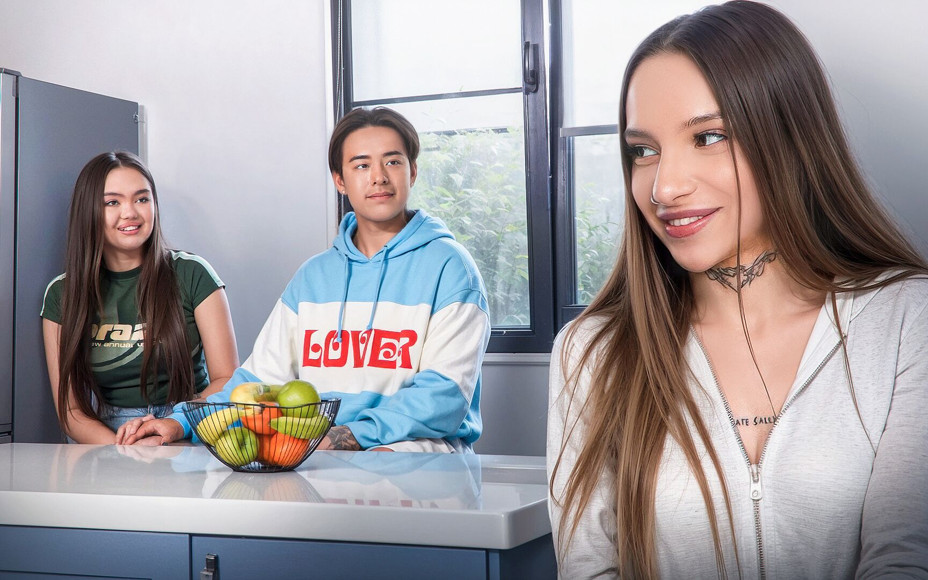 Luna Evans: My Asian Girlfriend Left Me Alone with Her Best Friend......