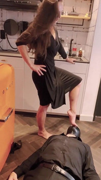 Leck lecken, lutschen, gehorchen - high heels & foot fame, fußknebeln, trampeln