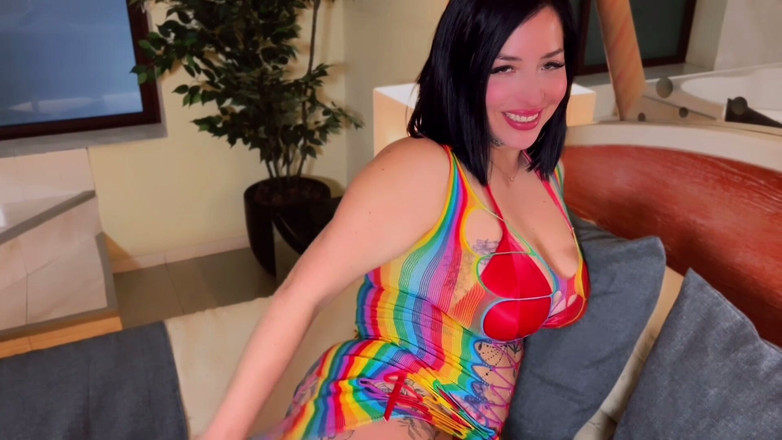 Kate jenn: Istri semok lagi asik hot sambil ngobrol