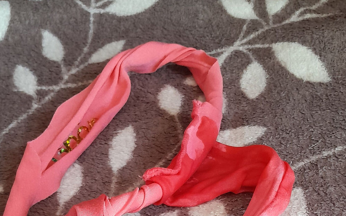 Lala Licious: Lala Licious - Permintaan peminat kencing dalam gaya doggy