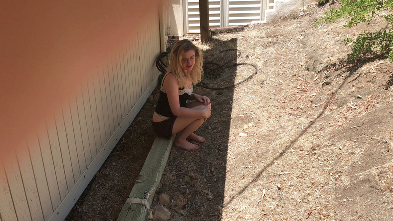 Erin Electra: Sekretářka vezme ptáka v době oběda