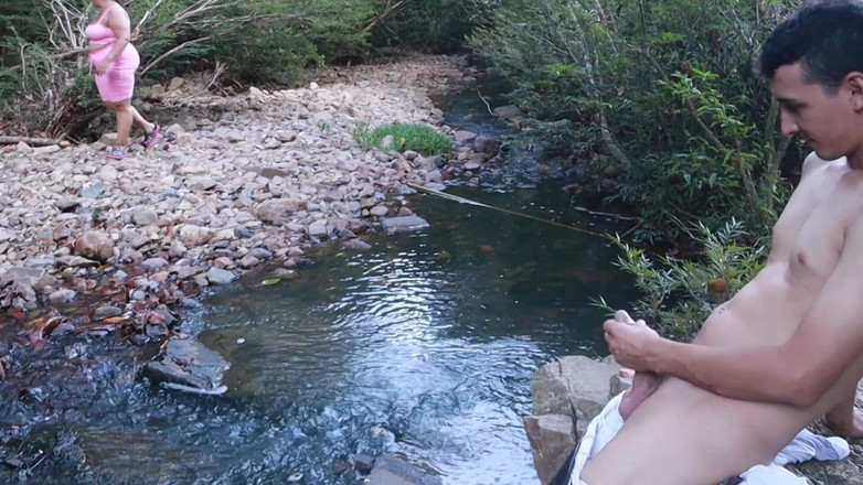 Lexly_16: Açık havada büyük bir dölle bir yabancıyı emiyor