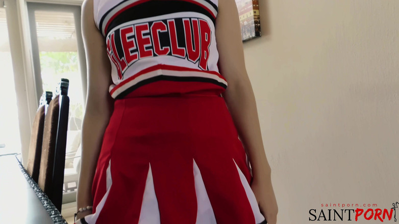 SaintPorn: Anastasia Fode Mike Depois Do Treino De Torcida