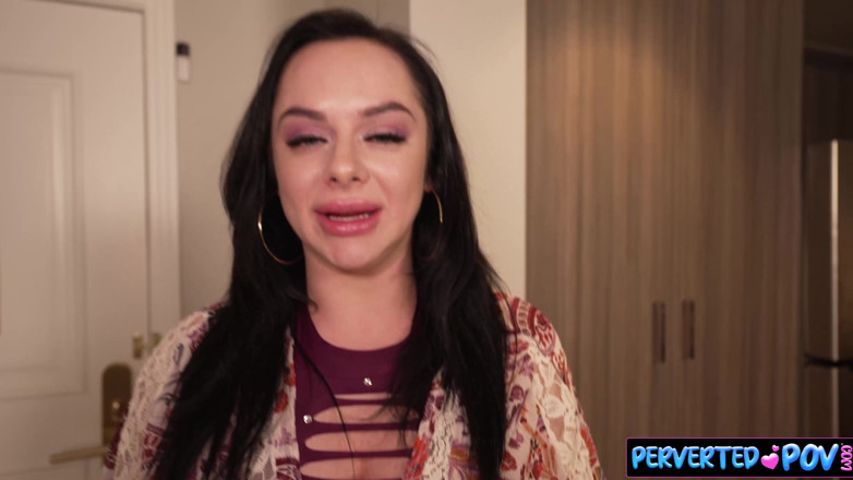 Perverted POV: Une bonne femme paie la dette de son mari à la...