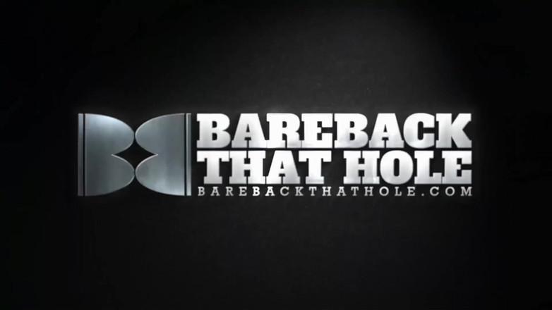 Bareback That Hole: Роздягальня без презерватива з волохатими чуваками Алессіо Ромеро та Дольфом Дітріхом без презерватива