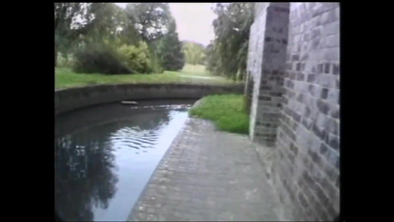 MMV films - The Original: Młoda i słodka nastolatka jedzie dużego twardego kutasa