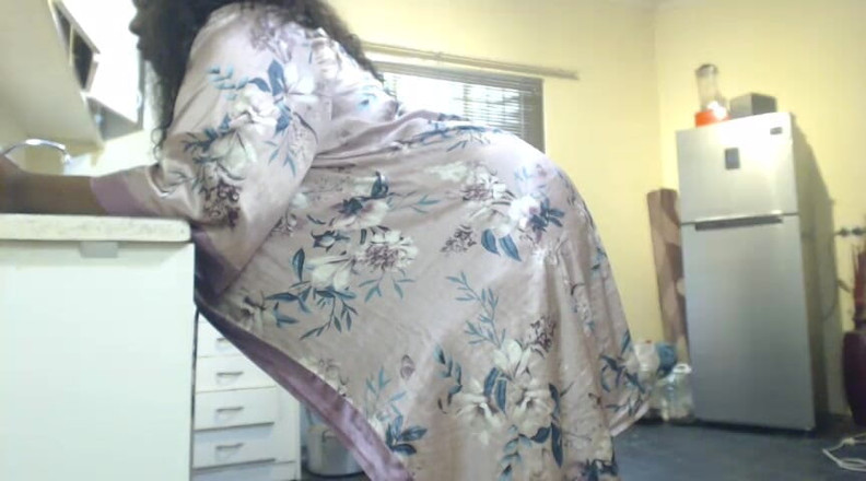 Legendary Booty Overdose: Gruby tyłek BBW striptizing