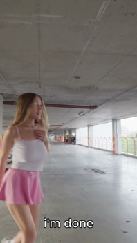 Заблудилась С Пробкой В Жопе - Первый Анал Anabel Busty