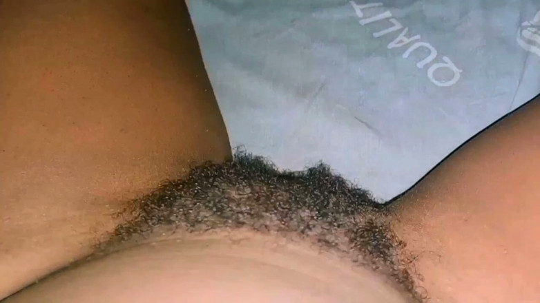 Sexe in real life: The Naughty One She Squirts on My Cock