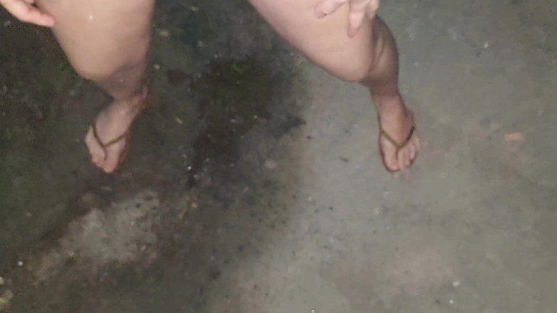 CasalprazeresRJ: Puta Safada Ganhou Um Banho De Porra E Mijada