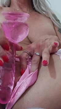 Lettyblonde und ihr pinker Pete