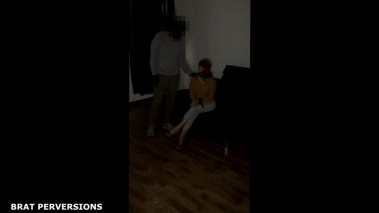 Lesbica XXX: Ibadet olarak dominant lezbiyen