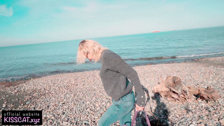 KissCat: Skutečný sex zezadu s polykáním spermatu - agent