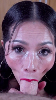 Goofy Wide Rolling Eyes Deepthroat POV