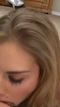 Brianna Love: Jag Vill Att Du Ska Knäcka Min Rumpa Med Din Enorma Kuk