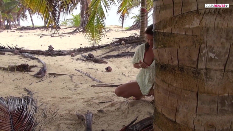 Jasmine RougeXXX: Under the palms in Punta Cana, my friend gets the...