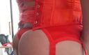 My panties: 赤いランジェリーとコルセットで深いディルドの喜び