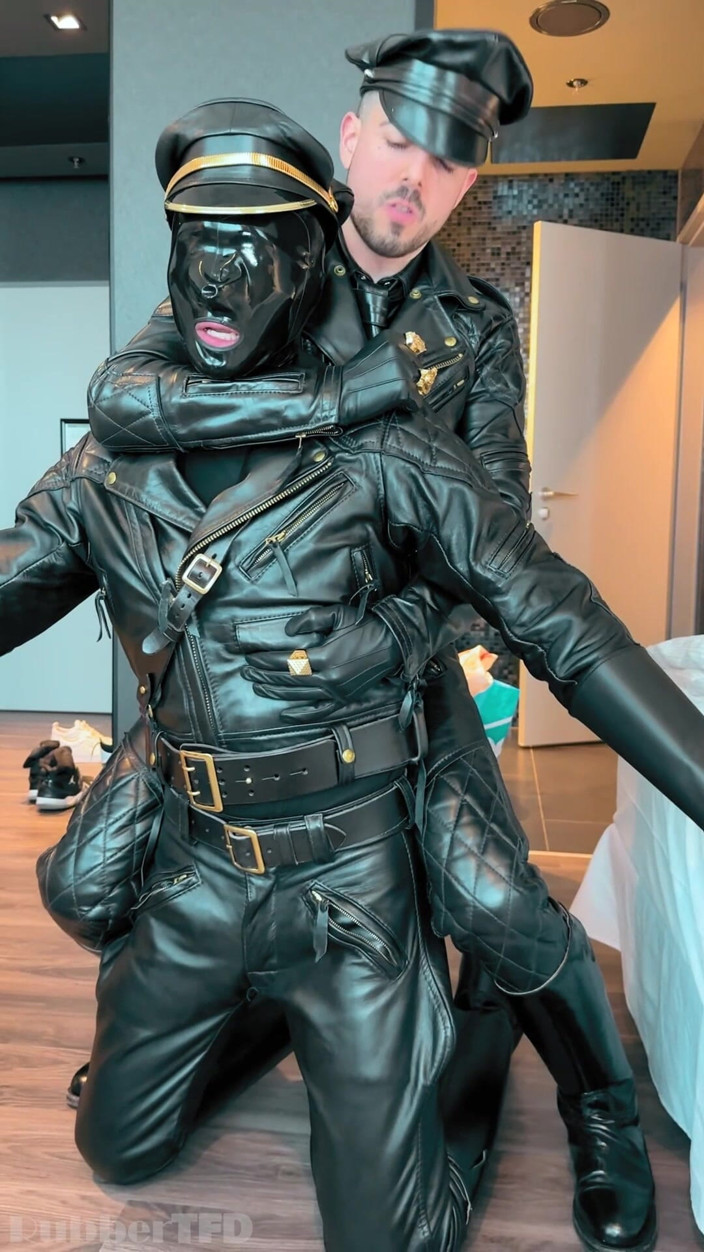 RubberTFD: Collezione di pelle luster hotel
