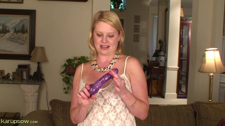 Karups Older Women: Lynn Self Pleasure