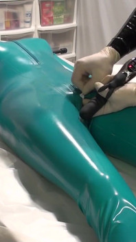 Ein amateur stört eine domina, sperma-hals, lebensfehler 2 winkel