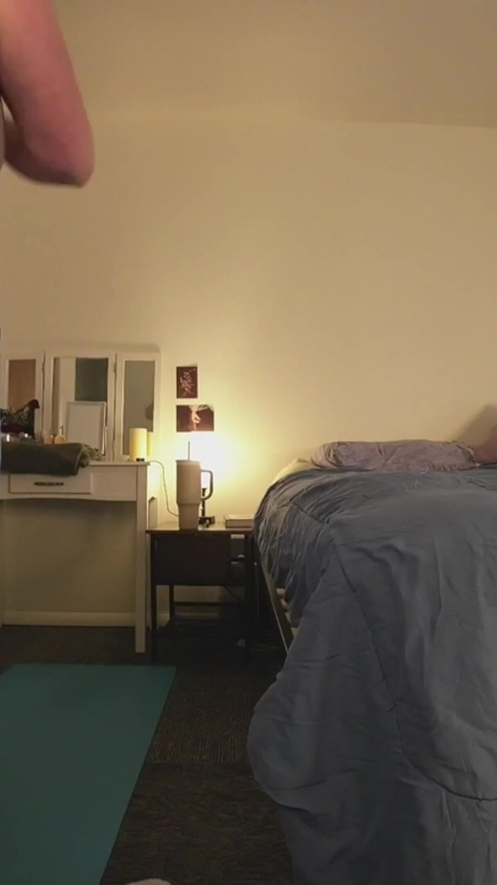 Dahlia Wolf: Sexy Yoga Livestream