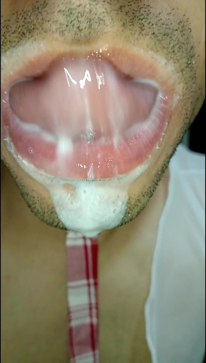 Rey rey: Gorge profonde, six gros et Venozo, pénis soumis