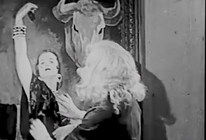 Vintage Erotic Archive: De vrouw in het portret - gerestaureerd in 4k