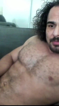 Bodybuilder with Huge Cock Jerks off and Cums for