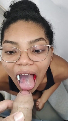 Pietro Montoya: Telan sperma pra-olahragamu dengan kencing dan ludah priamu