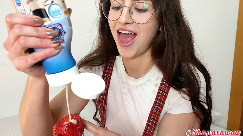 Shanaxnow: Strawberries with Shana Food Fetish