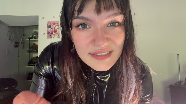 Seiko Osabe: CEI Dalam Bahasa Spanyol: Anda Akan Menjadi Pelacur Kecil Saya!