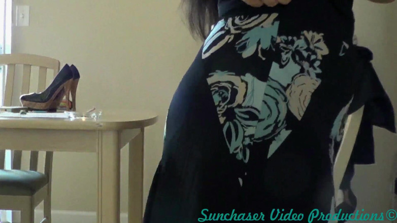 Big tit MILF'S GILF'S and girls: anubhvi kamini bare stan vaali sauteli mammi sautele bete se...