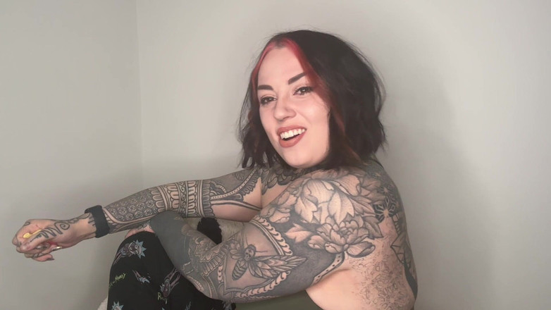 Miss Valentina: Relaxare în dominare financiară 3